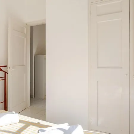 Garden Retreat Con Parcheggi Semesterbostad